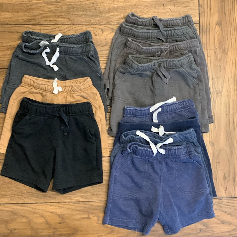 Boys 3T casual shorts lot of 12